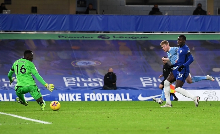 Đè bẹp Chelsea, Man City phả hơi nóng vào cuộc đua vô địch Ngoại hạng Anh - Ảnh 5.