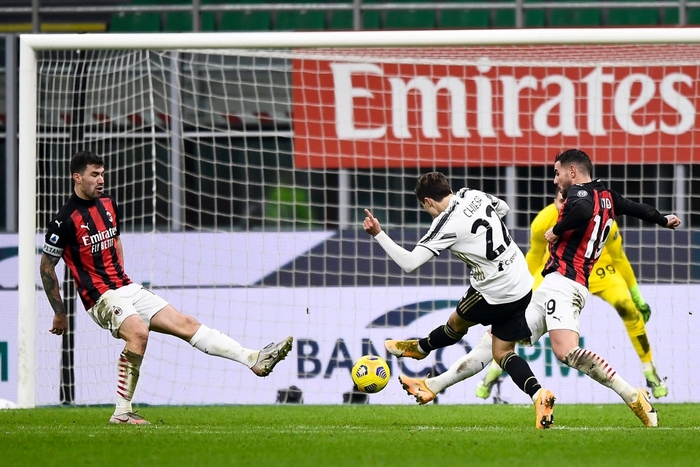 Ronaldo im tiếng, Juventus vẫn hạ gục AC Milan nhờ dàn sao trẻ tỏa sáng - Ảnh 9.