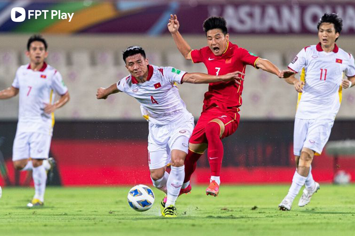 ĐT Oman - ĐT Việt Nam: Xem cách thầy trò HLV Park Hang Seo tìm điểm số đầu tiên trên FPT Play - Ảnh 1.