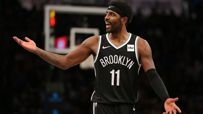 NÓNG: Brooklyn Nets &quot;tuyệt đường&quot; lĩnh lương của Kyrie Irving - Ảnh 1.