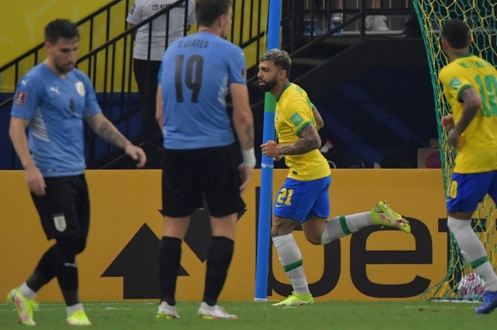 Brazil nghiền nát Uruguay tại sân nhà - Ảnh 9.