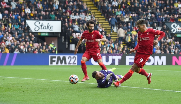 Tam tấu Salah - Mane - Firmino giúp Liverpool hủy diệt màn ra mắt của &quot;Gã thợ hàn&quot; Claudio Ranieri - Ảnh 4.