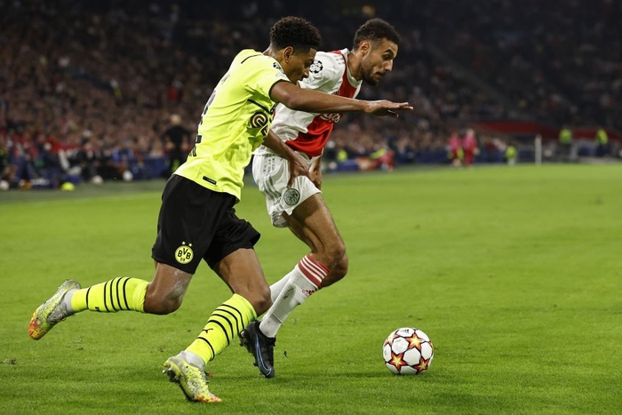 Marco Reus đốt lưới nhà, Dortmund thua tan nát trước Ajax - Ảnh 3.