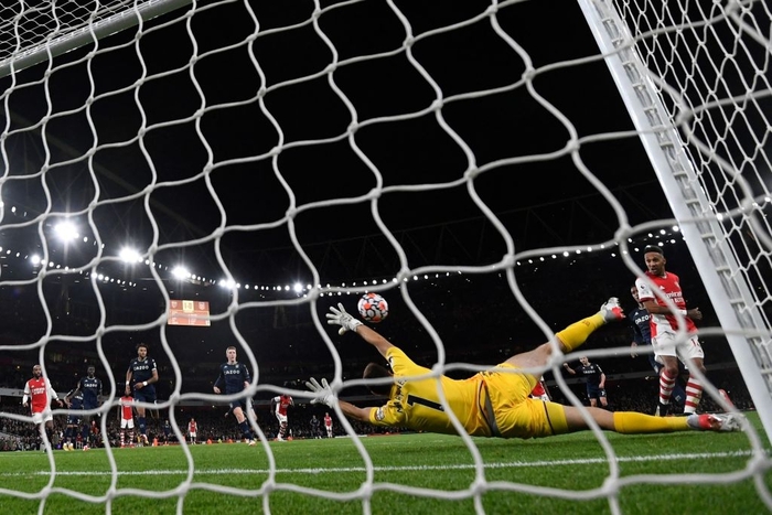 Arsenal 3-1 Aston Villa: Thắng thuyết phục Aston Villa, Arsenal gia nhập top 10 Premier League - Ảnh 5.
