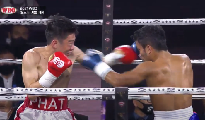 Chấn thương mắt khiến Sẳm Minh Phát thất bại trong trận tranh đai WBO châu Á - Ảnh 2.