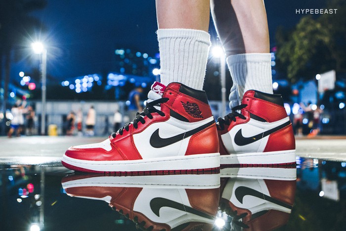 Đôi giày huyền thoại của Michael Jordan đạt kỷ lục đấu giá, thu về 34 tỷ đồng - Ảnh 3.
