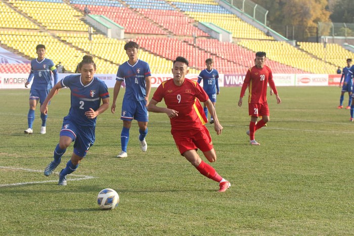 Trực tiếp U23 Việt Nam 1-0 U23 Đài Bắc Trung Hoa: Văn Xuân tỏa sáng, mang về 3 điểm trọn vẹn  - Ảnh 6.