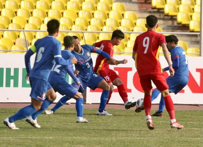 Văn Xuân ghi bàn, U23 Việt Nam giành 3 điểm đầu tay - Ảnh 6.