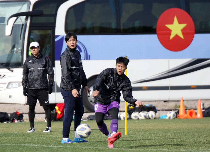 HLV Park Hang-seo yêu cầu U23 Việt Nam tập trung tối đa cho trận quyết đấu với Myanmar - Ảnh 10.