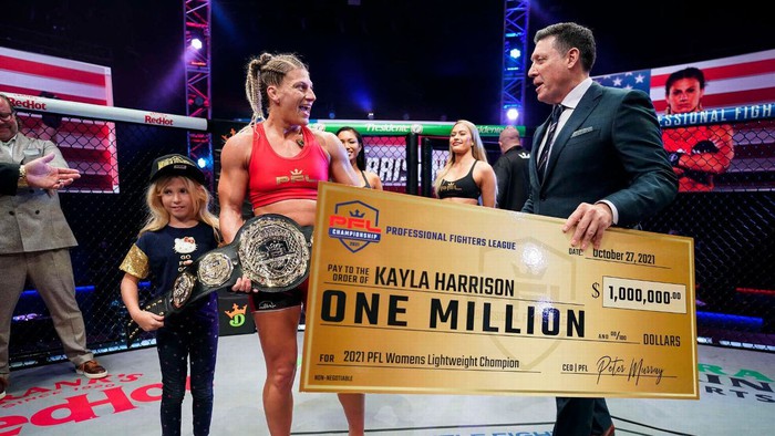 Đả nữ bất bại Kayla Harrison và lựa chọn cho chặng đường sắp tới: UFC, Bellator hay PFL? - Ảnh 2.
