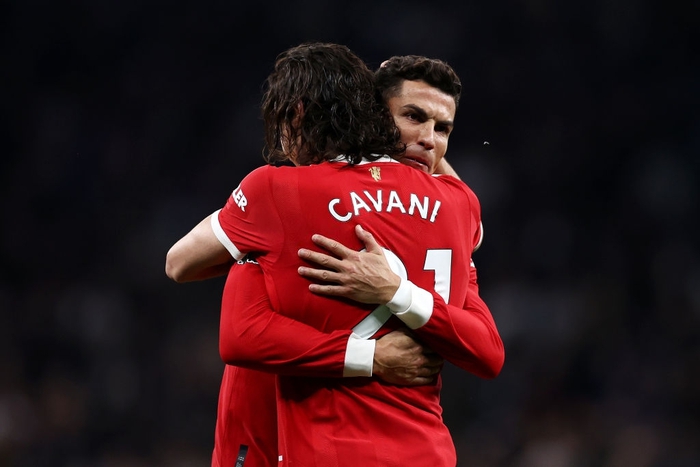 Song sát Cavani và Ronaldo rực sáng giúp MU thắng đậm - Ảnh 3.