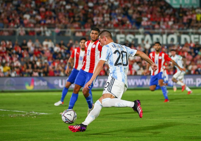 Phung phí cơ hội, Argentina bị chia điểm đáng tiếc - Ảnh 4.