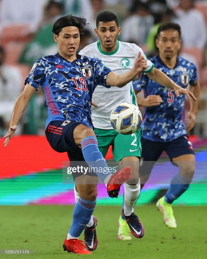 Minamino mờ nhạt, tuyển Nhật Bản nhận trận thua thứ 2 tại vòng loại 3 World Cup 2022  - Ảnh 3.