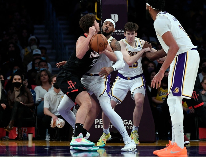 Carmelo Anthony hồi xuân, đưa Los Angeles Lakers tới thắng lợi thứ hai liên tiếp - Ảnh 3.