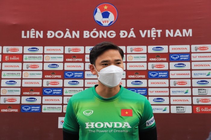 Nguyên Mạnh hứa sẽ thi đấu tốt nếu được trao cơ hội ở đội tuyển Việt Nam - Ảnh 1.