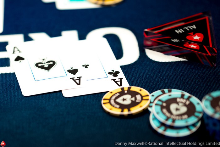 [Poker] Xếp hạng starting hands: Hãy cân nhắc all-in ngay sau khi nhận 2 lá bài này - Ảnh 1.