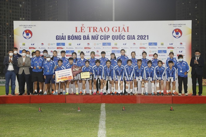 Đánh bại Hà Nội, CLB TP.HCM I lần thứ 2 lên ngôi vô địch giải bóng đá Nữ Cúp Quốc gia 2021 - Ảnh 6.