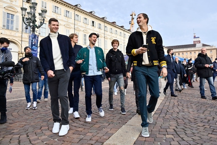 Dàn trai đẹp tề tựu về Turin, chuẩn bị cho đại hội anh hùng giữa 8 tay vợt mạnh nhất thế giới - Ảnh 3.