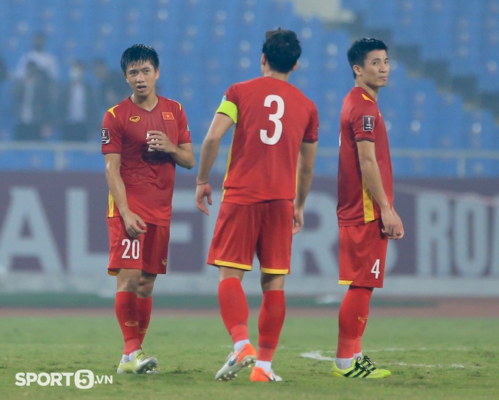 Tuyển Việt Nam thay đổi thế nào so với trận thắng Lào 3-0 ở AFF Cup 2018? - Ảnh 2.