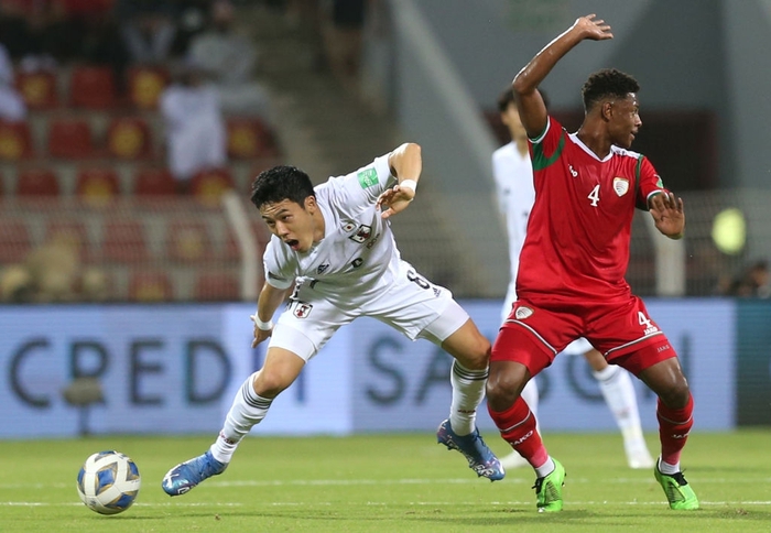 Thắng Oman, Nhật Bản chiếm ưu thế trong cuộc đua giành vé dự World Cup 2022 - Ảnh 5.