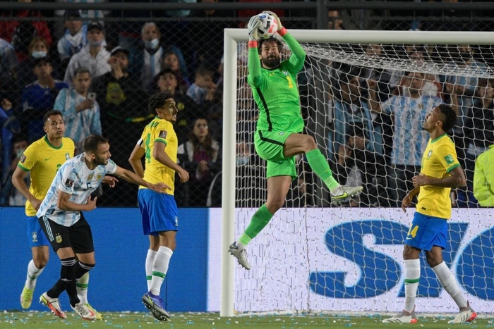 Argentina và Brazil hòa không bàn thắng tẻ nhạt - Ảnh 2.