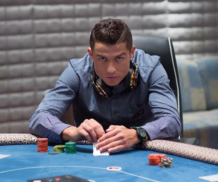 Tin MU: Cristiano Ronaldo là tay chơi Poker cự phách - Ảnh 1.
