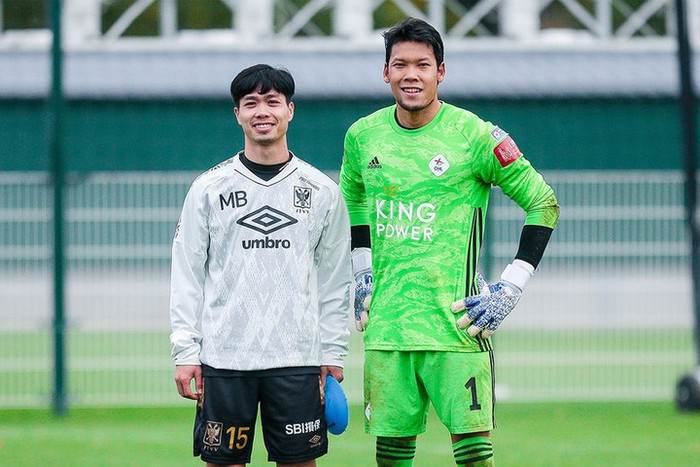 2 năm mới thi đấu một trận, fan Thái Lan muốn loại thủ môn Kawin Thamsatchanan khỏi AFF Cup 2020 - Ảnh 1.