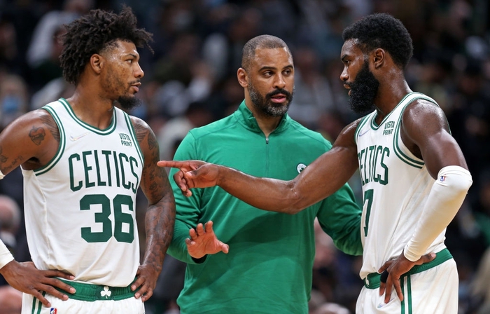 Thi đấu thiếu thuyết phục, HLV Boston Celtics chỉ trích các học trò quá cá nhân - Ảnh 2.