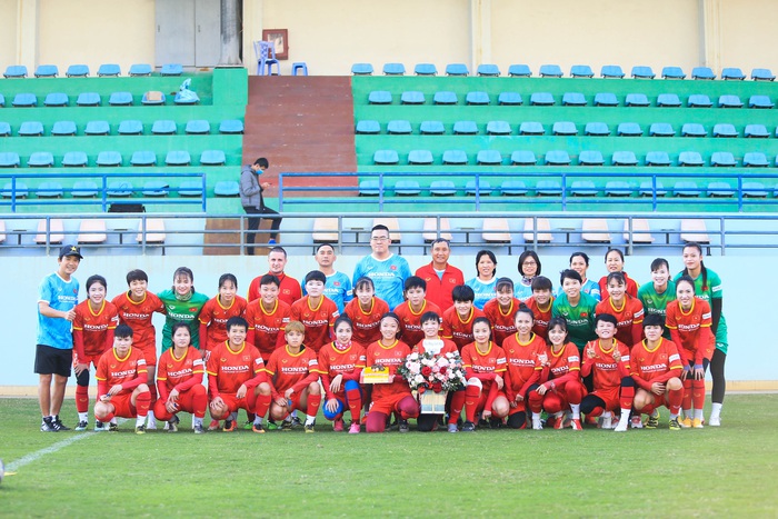 Tuyển nữ Việt Nam rèn quân đấu Nhật Bản, Hàn Quốc tại VCK Asian Cup 2022 - Ảnh 1.