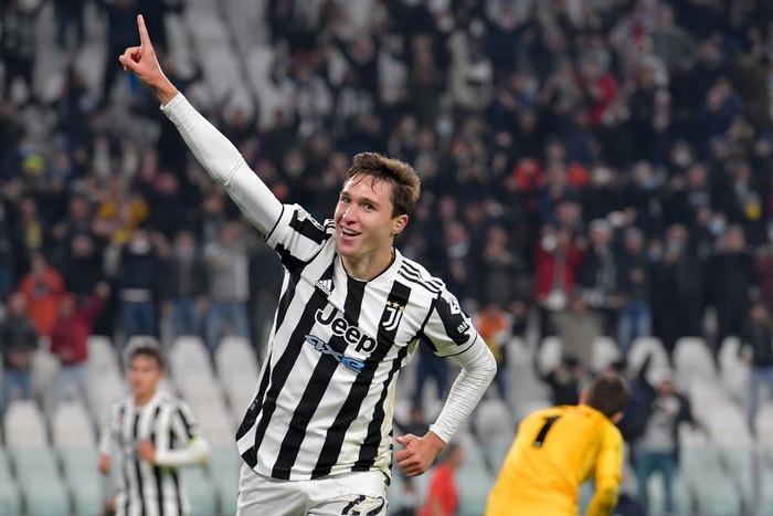 Dybala lập cú đúp đưa Juventus vào vòng loại trực tiếp Champions League - Ảnh 8.