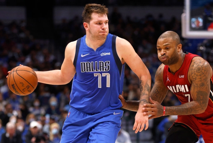 Bốn cầu thủ ghi trên 22 điểm trước Dallas Mavericks, Miami Heat đòi lại vị trí số 1 trên BXH miền Đông - Ảnh 3.