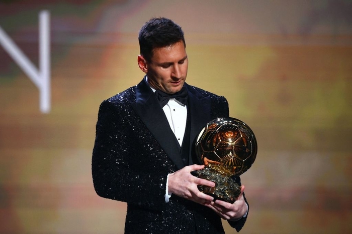 Những hình ảnh đẹp nhất về Quả bóng vàng thứ bảy của Messi - Ảnh 3.