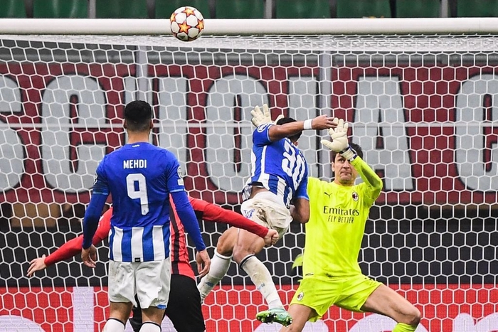 Hoà Porto, AC Milan đứng trước nguy cơ dừng bước sớm tại Champions League - Ảnh 5.