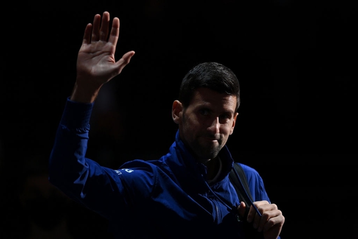 Bỏ lại sau lưng thất bại đau đớn bậc nhất sự nghiệp, Djokovic băng băng tiến vào bán kết Paris Masters - Ảnh 1.