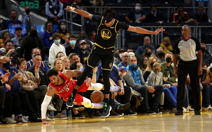 Golden State Warriors hủy diệt New Orleans Pelicans với cách biệt 41 điểm, gửi lời thách thức đến toàn bộ NBA - Ảnh 1.