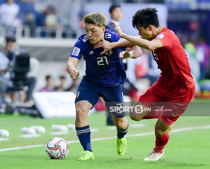Điểm mặt 18 tuyển thủ Nhật Bản thi đấu ở châu Âu: Tâm điểm ngôi sao Ngoại hạng Anh - Ảnh 18.