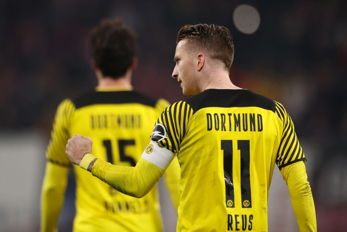Reus di chuyển khôn ngoan và gỡ hòa cho Dortmund