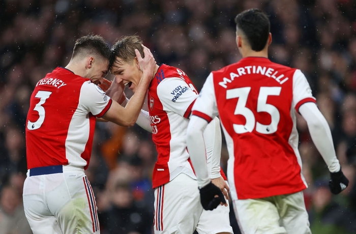 Thắng dễ Southampton, Arsenal tạm trở lại vị trí thứ 5 - Ảnh 5.