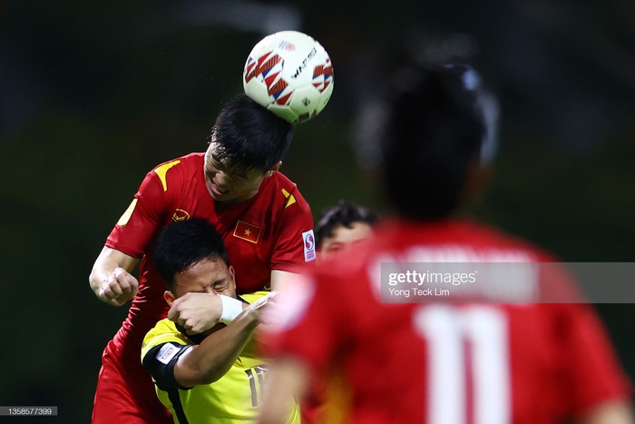 Trực tiếp ĐT Việt Nam 2-0 ĐT Malaysia: Công Phượng rời sân - Ảnh 1.
