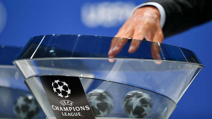Hành động mờ ám bị tố giác, UEFA muối mặt cho bốc lại vòng 1/8 Champions League - Ảnh 2.