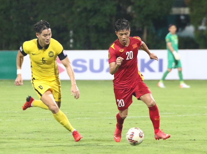 Tuyển Việt Nam có 3 cầu thủ chấn thương sau trận thắng Malaysia - Ảnh 1.