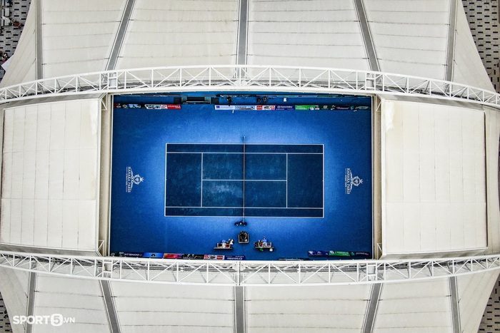 Cận cảnh cụm sân quần vợt &quot;5 sao&quot; được đầu tư 70 tỷ chuẩn bị cho SEA Games 31 - Ảnh 3.
