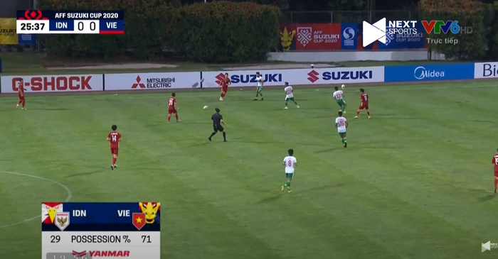 Trực tiếp ĐT Indonesia 0-0 ĐT Việt Nam: Trận đấu vỡ vụn vì các pha phạm lỗi - Ảnh 3.