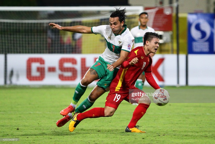 Fan Indonesia tự hào về lối chơi đỗ xe bus đẳng cấp thế giới trước đội tuyển Việt Nam - Ảnh 1.
