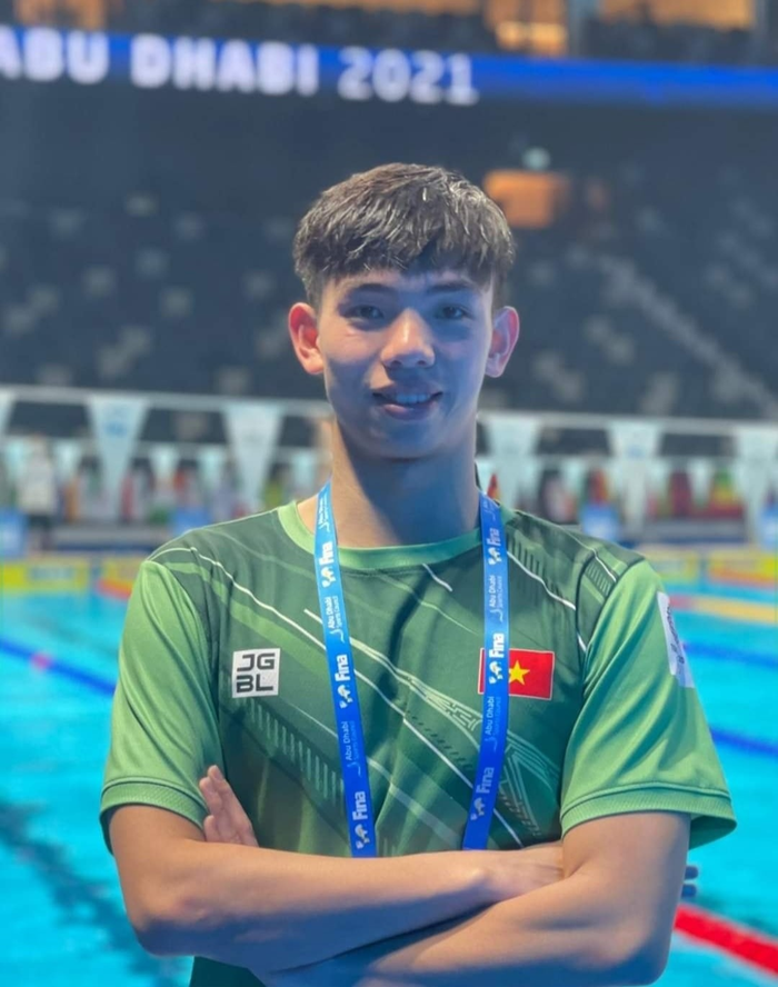 &quot;Kinh ngư&quot; Huy Hoàng phá kỷ lục cá nhân tại giải Vô địch Thế giới hồ ngắn 25m  - Ảnh 1.