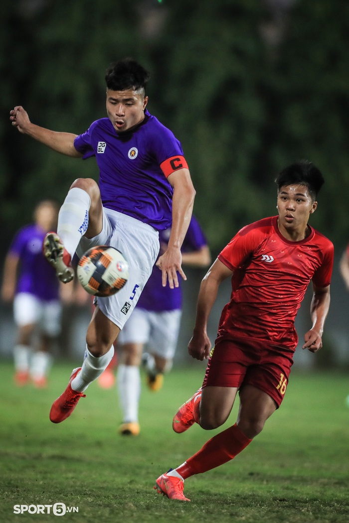 Ngôi sao U23 Việt Nam giúp Hà Nội chiến thắng nhẹ nhàng tại giải U21 Quốc gia 2021  - Ảnh 3.