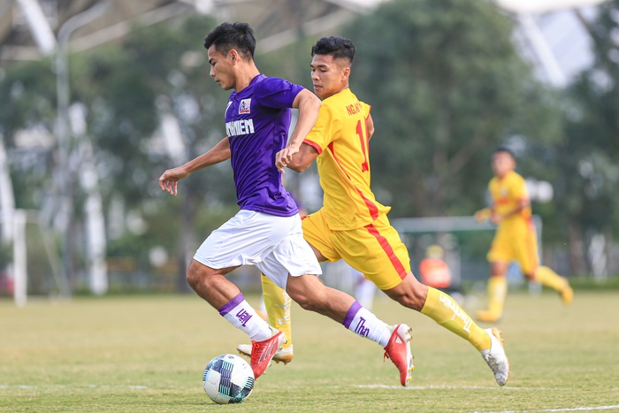 VCK U21 QG Thanh Niên 2021: U21 Hà Nội, U21 Nutifood khởi đầu thuận lợi - Ảnh 1.