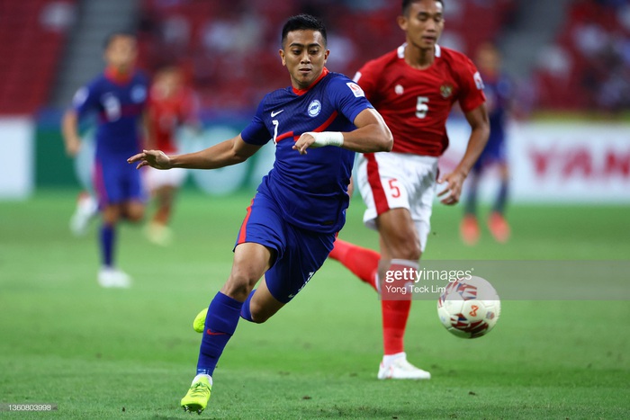 Drama điên rồ ở bán kết AFF Cup: Singapore bị &quot;mưa&quot; thẻ đỏ vẫn suýt hạ Indonesia nhờ quả phạt đền phút 90 - Ảnh 13.