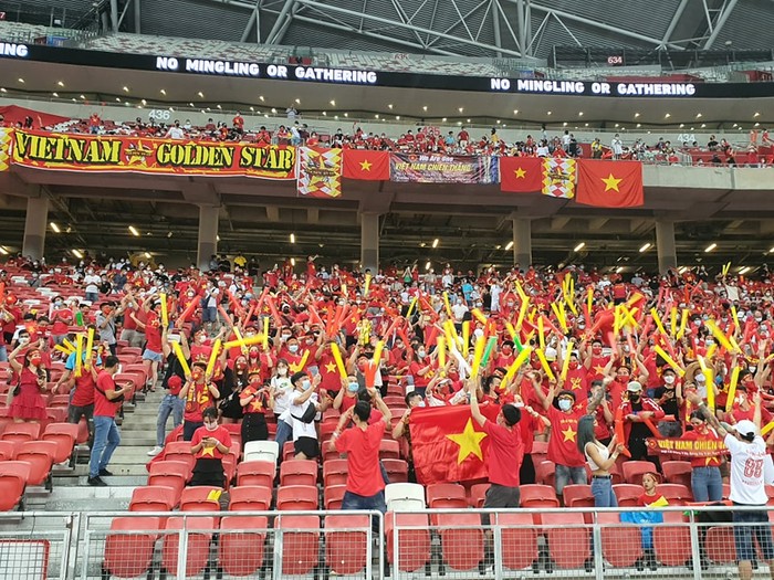 Cháy hết mình nhưng không thể lật ngược nghịch cảnh, tuyển Việt Nam dừng bước ở bán kết AFF Cup - Ảnh 19.