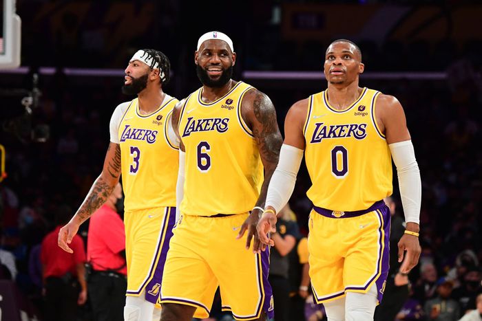 Stephen A Smith: &quot;Sau tất cả, Los Angeles Lakers vẫn cần LeBron James ở Regular Season&quot; - Ảnh 3.